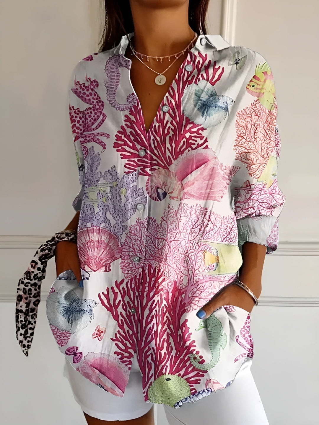 Bonnie | Dameskjorte med blomsterprint og knapper i hør 3