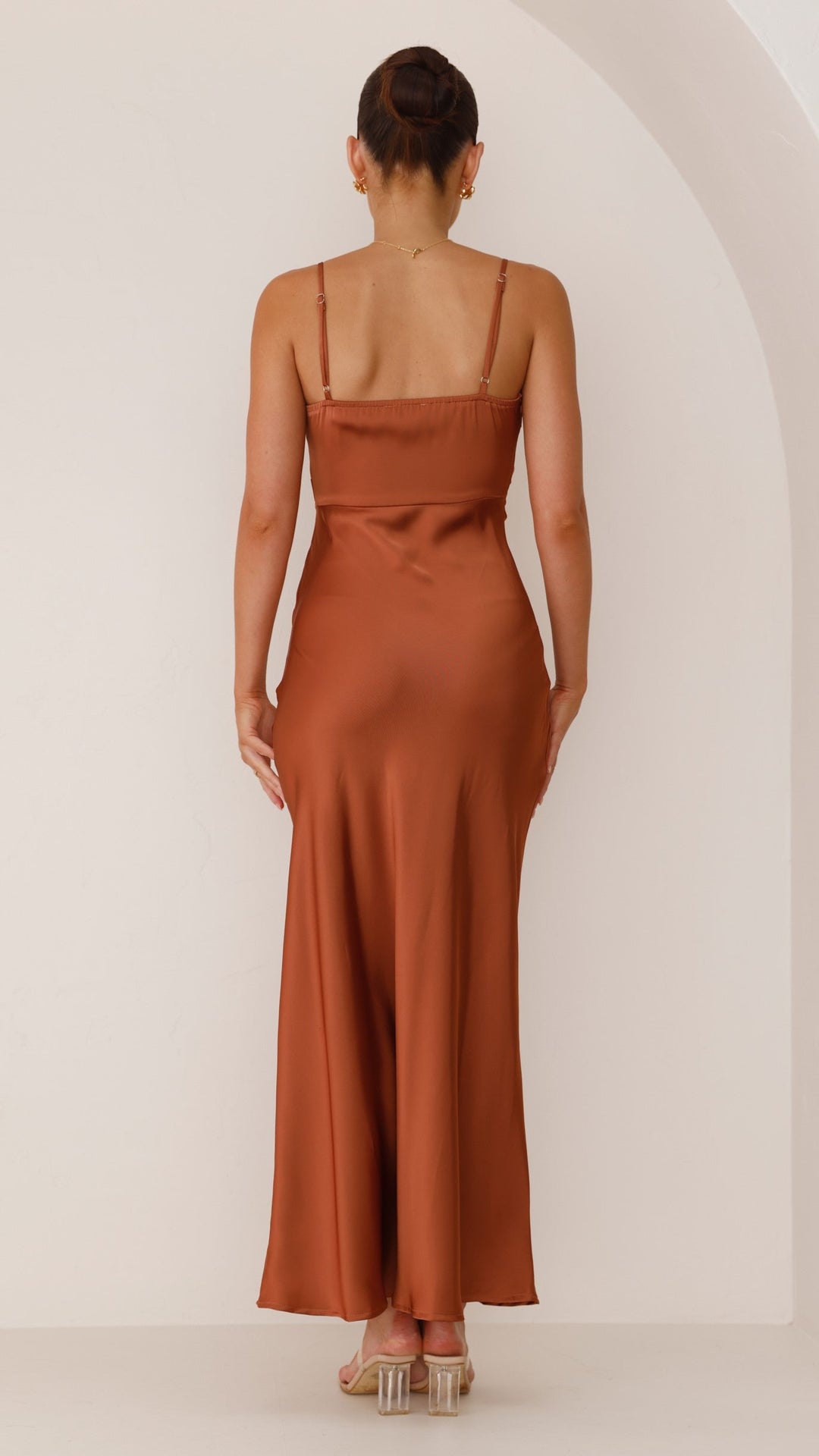 Mila | Dame Satin Maxi Bryllupsgæstkjole 5