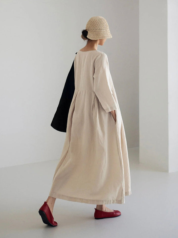 Moira | Dame Plisseret Oversized Maxikjole Med Rund Hals 4